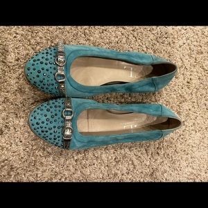 AGL teal flats